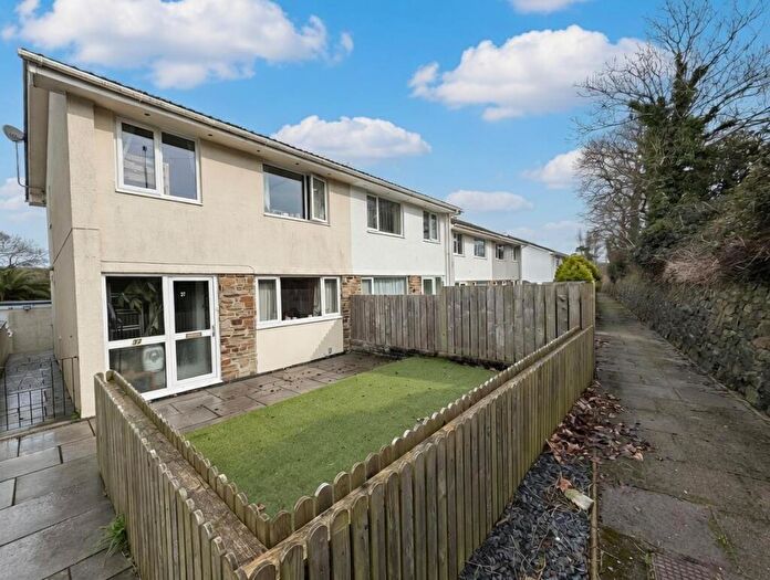 3 Bedroom House For Sale In Shelley Road, St. Austell, PL25