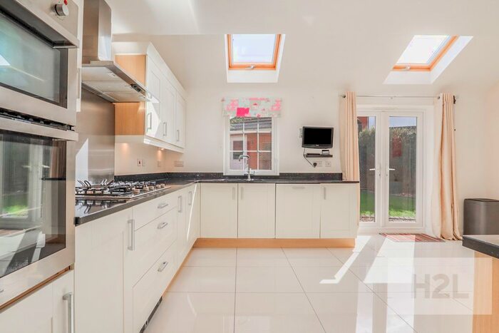 5 Bedroom Detached House To Rent In Letitia Avenue, Meriden, CV7