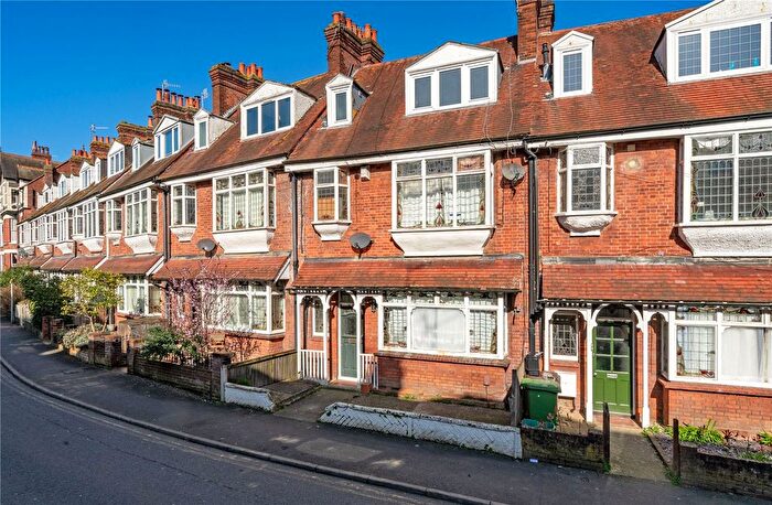 1 Bedroom Flat For Sale In Lime Hill Road, Tunbridge Wells, Kent, TN1