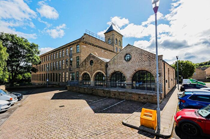 2 Bedroom Flat For Sale In Vernon Annex, Meadow Road, Apperley Bridge, Bradford, BD10