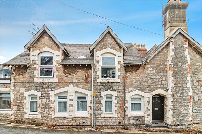 2 Bedroom Flat For Sale In Waterloo Road, Torquay, Devon, TQ1