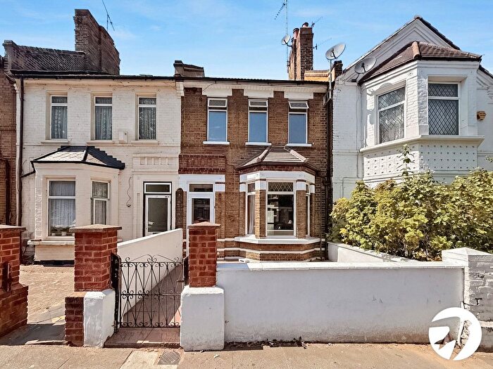 3 Bedroom Terraced House To Rent In Griffin Road, London, SE18