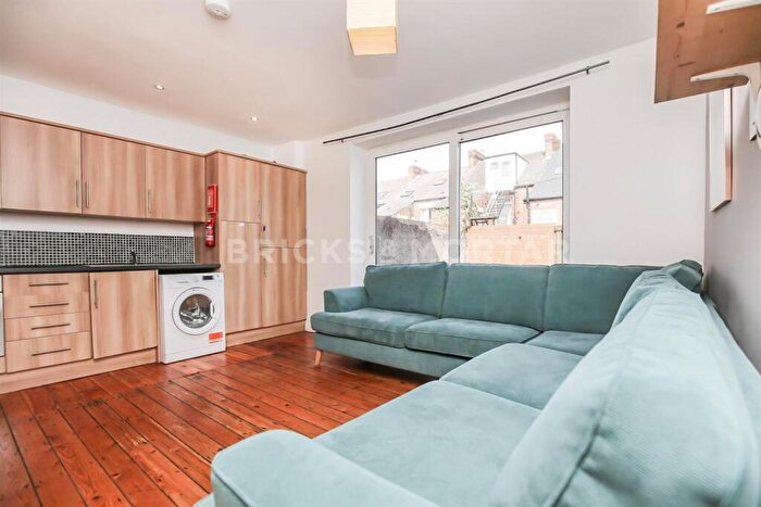 5 Bedroom Terraced House To Rent In (£pppw) Warwick Street, Heaton, NE6