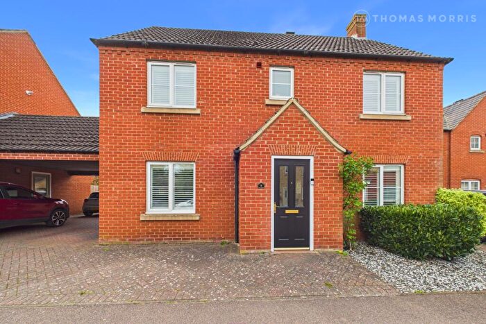 4 Bedroom Detached House For Sale In Baxter Drive, Eynesbury, St. Neots, Cambridgeshire, PE19