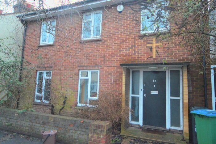4 Bedroom Property To Rent In Lammas Road, Watford, WD18