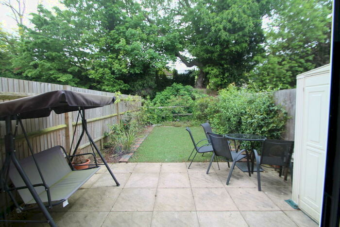 3 Bedroom Terraced House To Rent In Blossom Drive Orpington, BR6