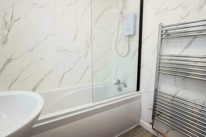 1 Bedroom Flat To Rent In Skye Crescent, Blackburn, BB1