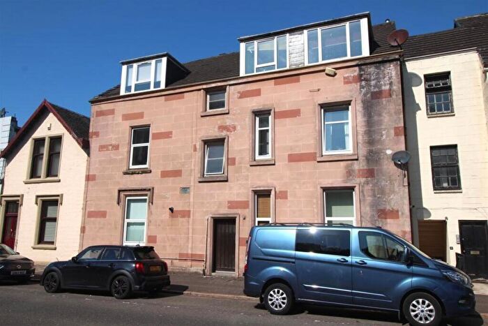 1 Bedroom Flat For Sale In , Albert Road, Flat -, Gourock, PA19