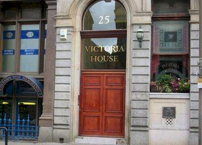 1 Bedroom Apartment To Rent In Victoria House, Victoria Street, L1