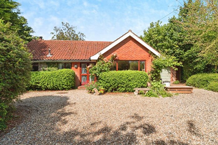 3 Bedroom Detached Bungalow For Sale In Field Dalling Road, Bale, Fakenham, NR21