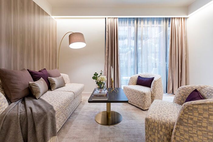 1 Bedroom Flat To Rent In The Quarters, Finchley Road, Swiss Cottage, NW3