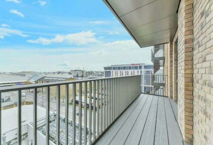 1 Bedroom Apartment To Rent In Galleria House, Seagull Lane, London, E16