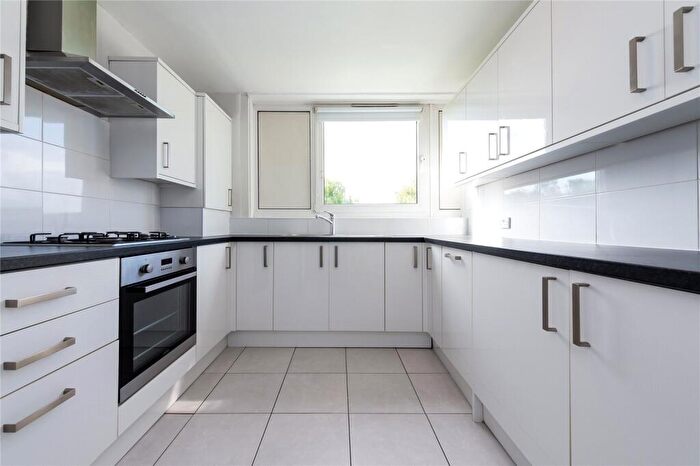 1 Bedroom Flat To Rent In Oman Avenue, Dollis Hill, NW2