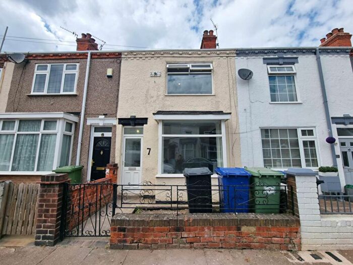 2 Bedroom Terraced House To Rent In Columbia Road, Grimsby, DN32