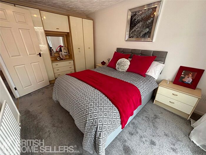3 Bedroom Bungalow For Sale In Denton Grove, Weston Park, Stoke-On-Trent, Staffordshire, ST3