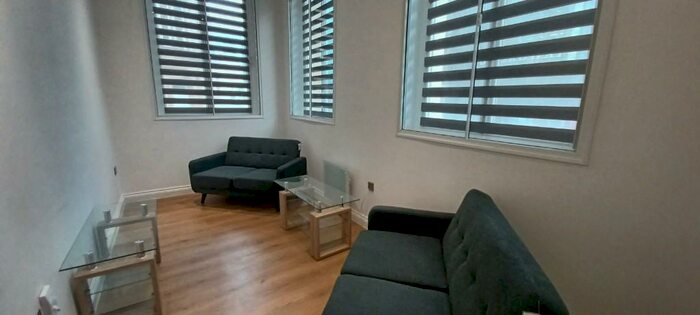 1 Bedroom Apartment To Rent In Well Street, Bradford, West Yorkshire, BD1