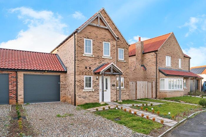 3 Bedroom Link Detached House For Sale In De Playz Close, Methwold, Thetford, IP26