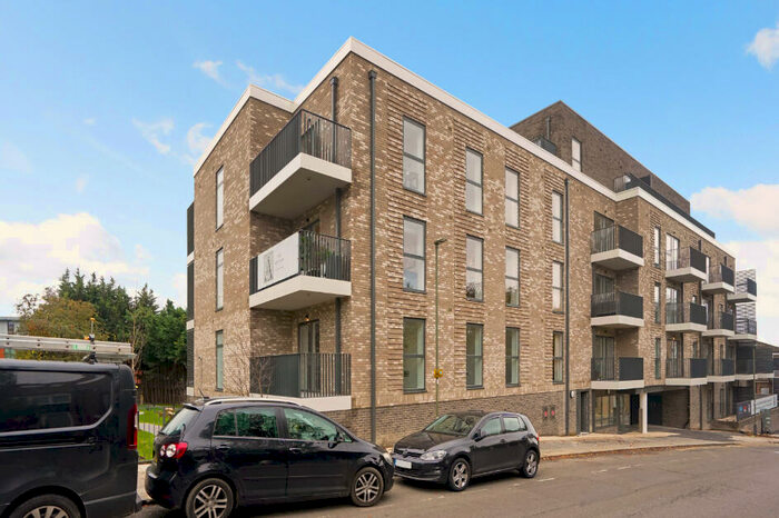 2 Bedroom Apartment For Sale In The Artisan, Hampstead, NW2