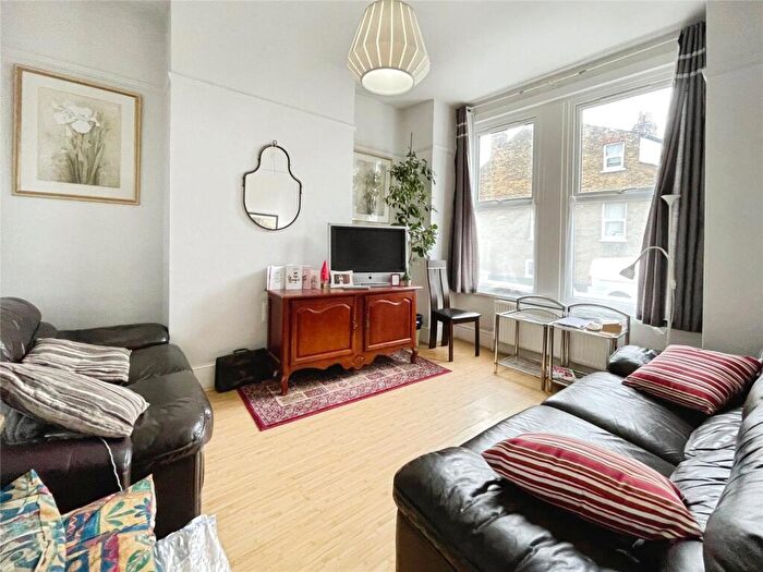 4 Bedroom Terraced House For Sale In Sandrock Road, London, SE13