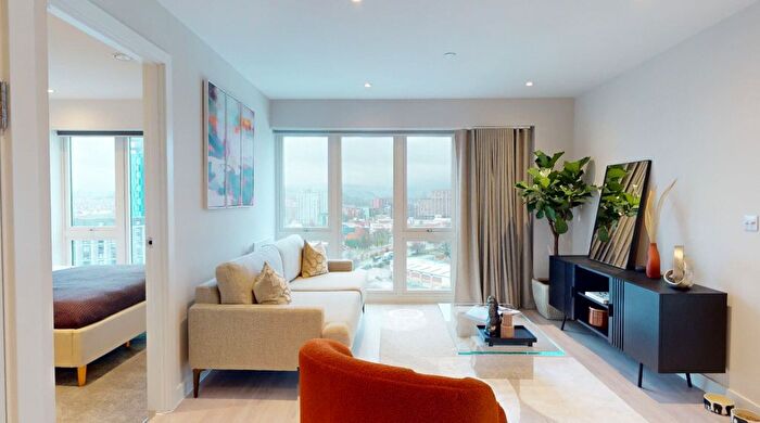 2 Bedroom Flat To Rent In Bloomery Place, Sheffield, S1