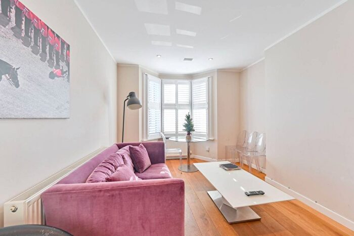 4 Bedroom Property For Sale In Cabul Road, Battersea, London, SW11