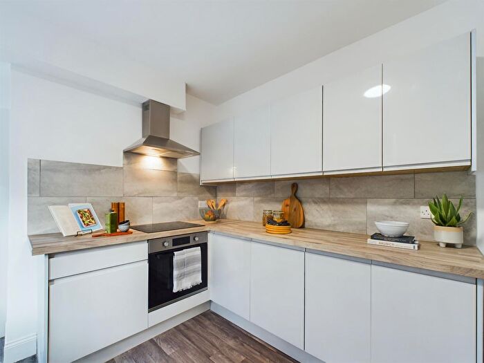 6 Bedroom Terraced House To Rent In , Monks Road, Lincoln, LN2