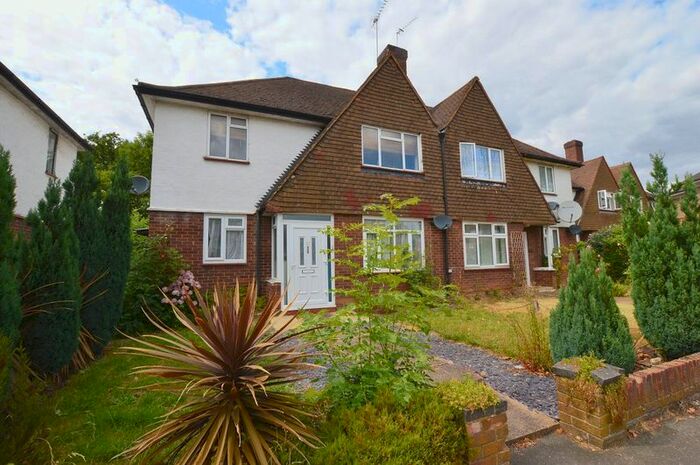 2 Bedroom Maisonette To Rent In Uxbridge Road, Hatch End, Pinner, HA5