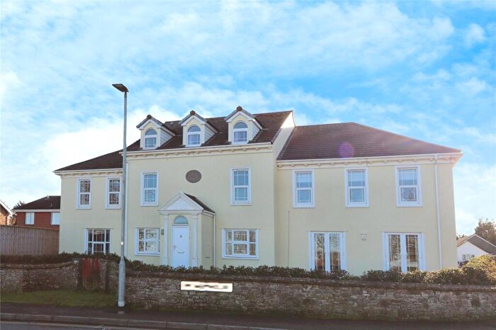 3 Bedroom Maisonette For Sale In Northam, Bideford, EX39