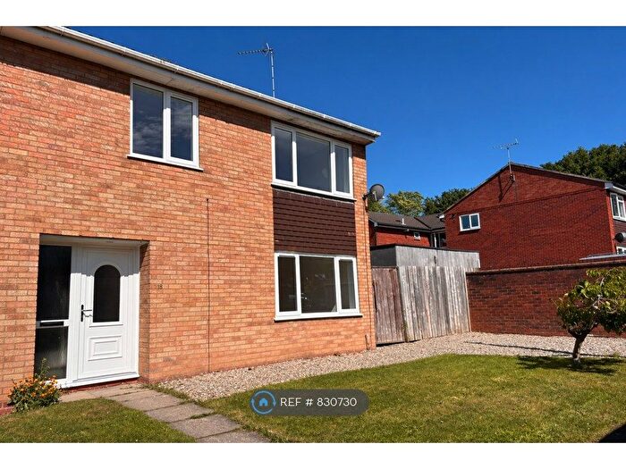 3 Bedroom Terraced House To Rent In Sandygate Close, Redditch, B97