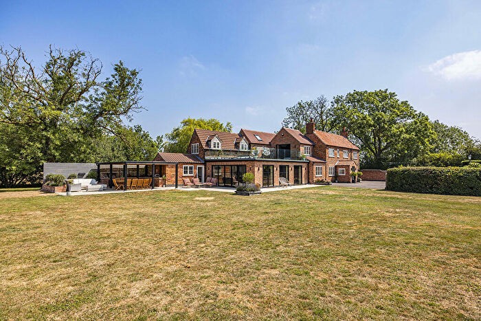 5 Bedroom Village House For Sale In Lansic House, Lansic Lane, Hoveringham, Nottinghamshire, NG14