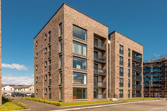 2 Bedroom Flat For Sale In The Glamis, Plot, Queenswater, G82