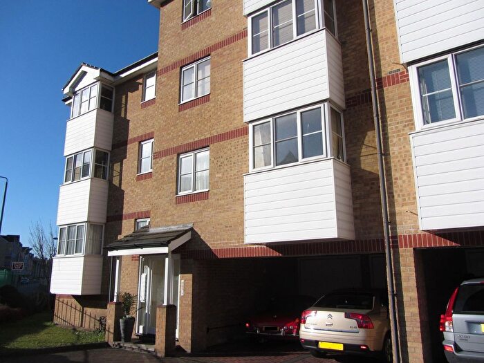 2 Bedroom Flat To Rent In Esplanade, Chandlers Wharf Esplanade, ME1