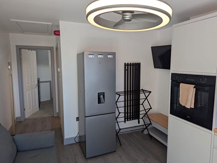 1 Bedroom Flat To Rent In Worksop Road, Sheffield, S9