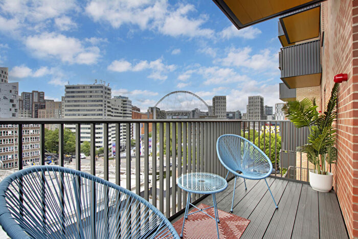 1 Bedroom Apartment For Sale In Brook Avenue, Wembley, HA9