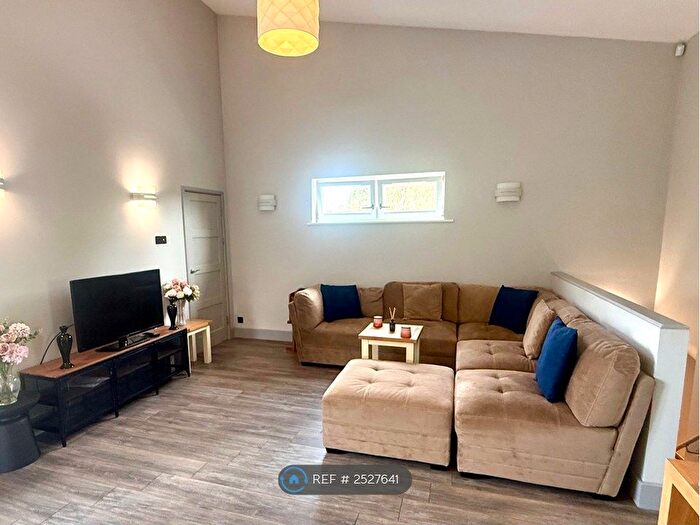 2 Bedroom Flat To Rent In The Ridge, Hampton Vale, Peterborough, PE7