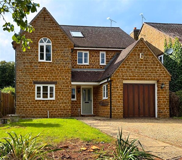 6 Bedroom Detached House To Rent In Hutts Close, Byfield, Northamptonshire, NN11