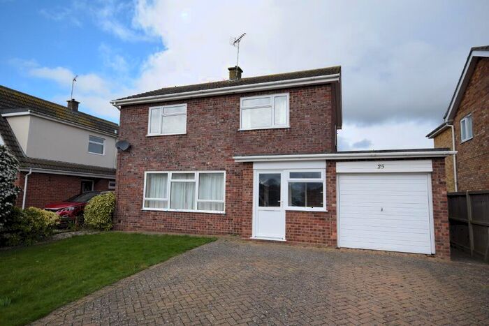 3 Bedroom Detached House To Rent In Nelson Court, Watton, IP25