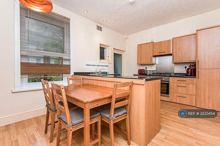 4 Bedroom Terraced House To Rent In Telford Road, Exeter, EX4