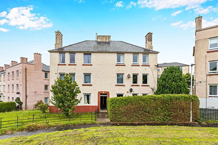 2 Bedroom Flat For Sale In / Redbraes Place, Edinburgh, EH7