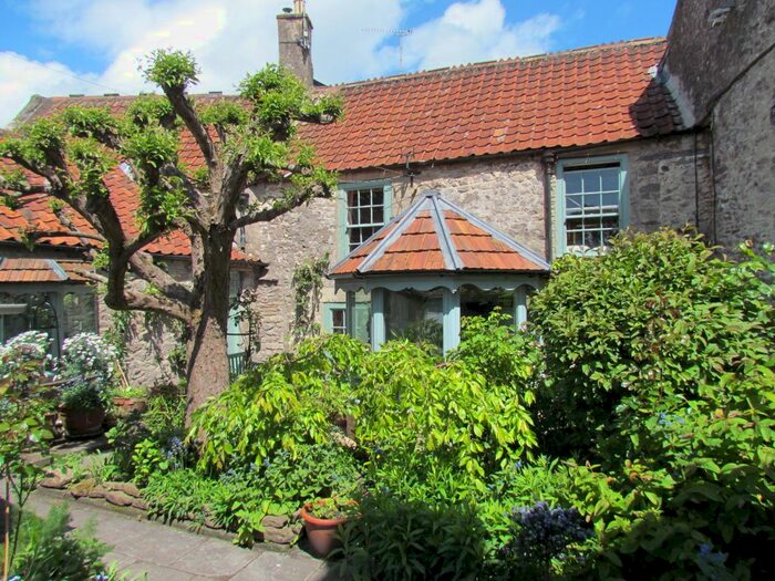 3 Bedroom Cottage To Rent In Castle Street, Nunney BA11