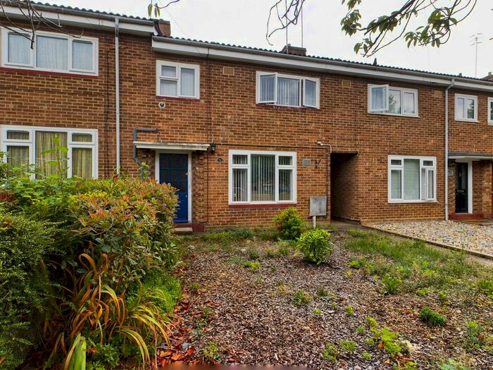 2 Bedroom Property To Rent In Beechfield Road, Hemel Hempstead, Unfurnished, Available Now, HP1