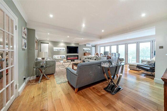 5 Bedroom Detached House For Sale In Southwater Close, Beckenham Place Park, Beckenham, BR3