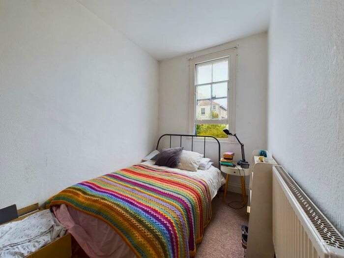 2 Bedroom Apartment To Rent In York Villas, Brighton, BN1