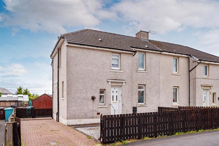 3 Bedroom Semi-Detached House For Sale In Bon Accord Crescent, Shotts, ML7