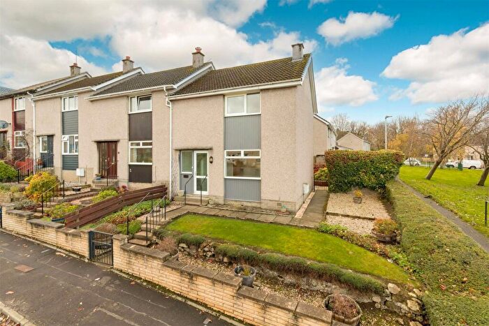 2 Bedroom House For Sale In Palmer Place, Currie, Edinburgh, EH14