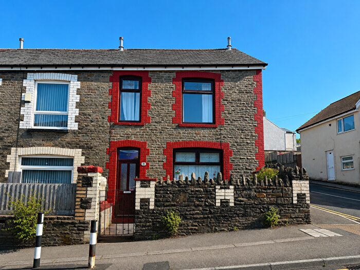 2 Bedroom End Of Terrace House For Sale In Commercial Street, Aberbargoed, Bargoed, CF81