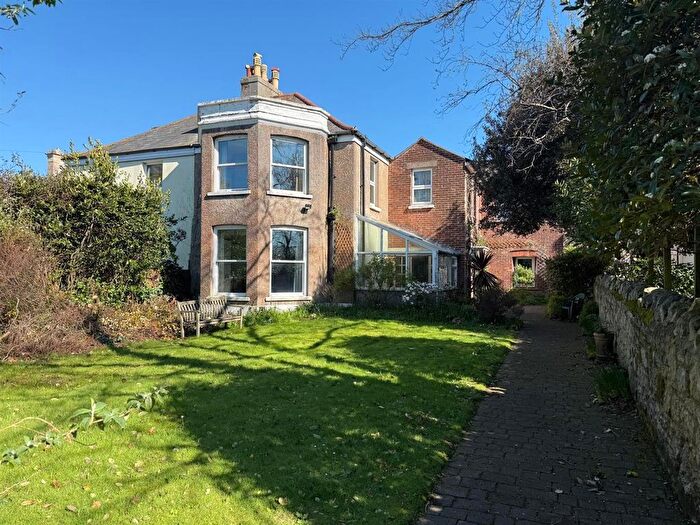 4 Bedroom Semi Detached House For Sale In Dorchester Road, Weymouth, DT4