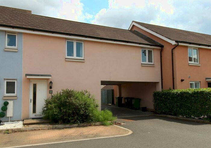 2 Bedroom Coach House To Rent In Elm Hayes Road, Patchway, Bristol, BS34