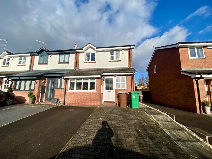3 Bedroom House To Rent In **£pppw** Heron Drive, Lenton, NG7