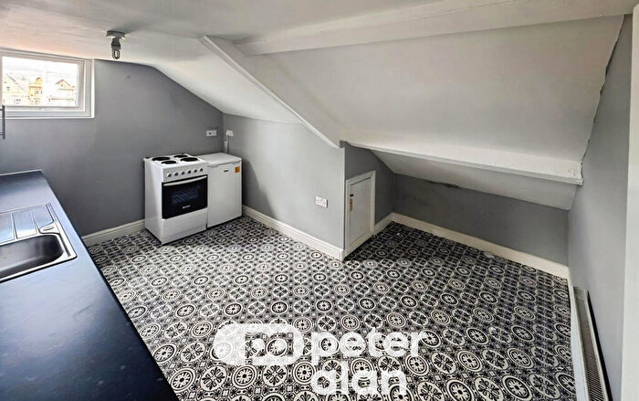 1 Bedroom Flat To Rent In Church Street, Merthyr Tydfil, CF47